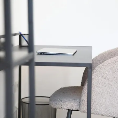 Palais Passy~Design Suite Mit Ausblick Im Zentrum Wiesbaden Esterno foto